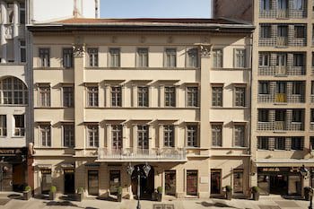 The Ritz-Carlton, Budapest
