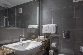 Doubletree By Hilton Bristol