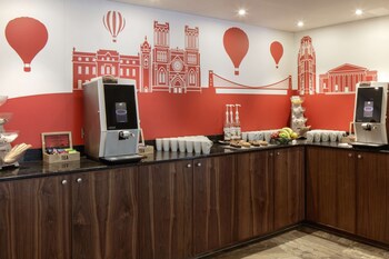 Doubletree By Hilton Bristol