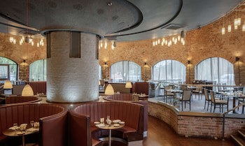 Doubletree By Hilton Bristol