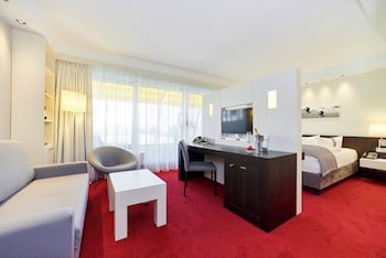 Holiday Inn Berlin Airport - Conference Centre by IHG galeri fotoğrafı