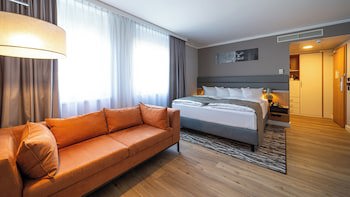 Holiday Inn Berlin Airport - Conference Centre by IHG galeri fotoğrafı
