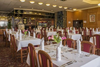 TOP HOTEL Praha & Conference Centre fotoğrafı