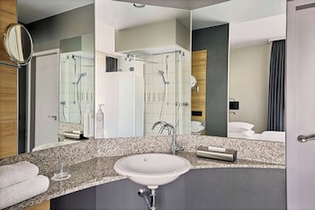 Four Points Flex by Sheraton Ratingen Dusseldorf Airport galeri fotoğrafı