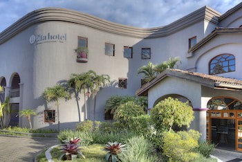 Alta Las Palomas Hotel