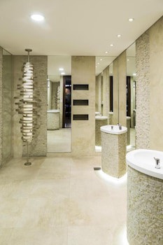 Camino Real Hotel