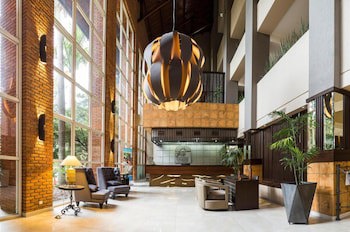 Camino Real Hotel