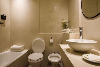 1253 Recoleta Small Hotel