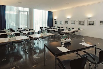Vienna House By Wyndham Martinspark Dornbirn