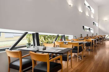 Vienna House By Wyndham Martinspark Dornbirn