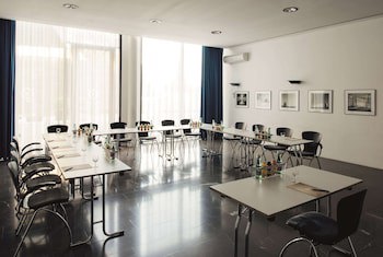 Vienna House By Wyndham Martinspark Dornbirn