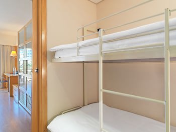 St Raphael Resort galeri fotoğrafı