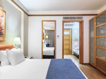 St Raphael Resort galeri fotoğrafı