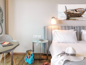 St Raphael Resort galeri fotoğrafı