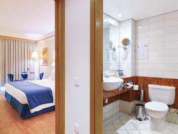 St Raphael Resort galeri fotoğrafı