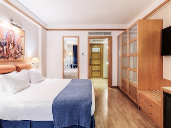 St Raphael Resort galeri fotoğrafı