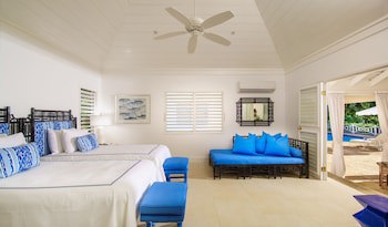 Round Hill Hotel And Villas