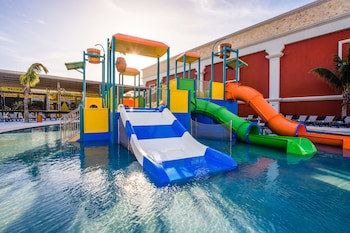 Hard Rock Hotel Riviera Maya (Only Adults And Family)