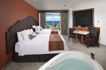 Hard Rock Hotel Riviera Maya (Only Adults And Family)