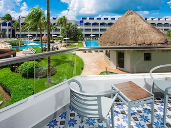 Hard Rock Hotel Riviera Maya (Only Adults And Family)