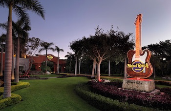 Hard Rock Hotel Riviera Maya (Only Adults And Family)