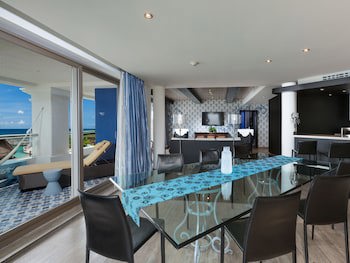Hard Rock Hotel Riviera Maya (Only Adults And Family)