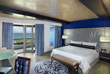 Hard Rock Hotel Riviera Maya (Only Adults And Family)