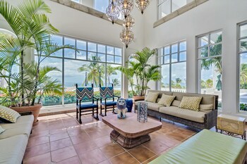 El Conquistador Resort