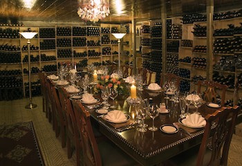 Graycliff Hotel And Restaurant
