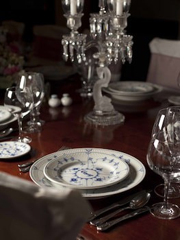 Graycliff Hotel And Restaurant