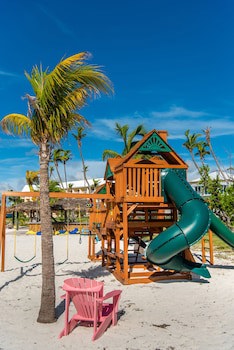 Abaco Beach Resort And Boat Harbour Marina