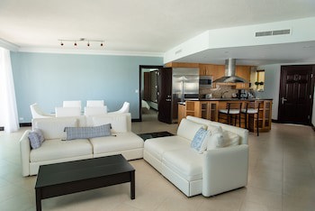 Abaco Beach Resort And Boat Harbour Marina