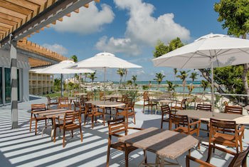 Abaco Beach Resort And Boat Harbour Marina