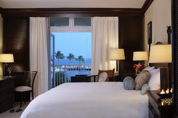 Abaco Beach Resort And Boat Harbour Marina