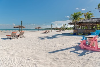 Abaco Beach Resort And Boat Harbour Marina