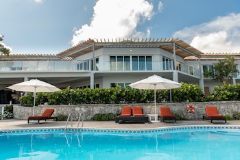 Abaco Beach Resort And Boat Harbour Marina