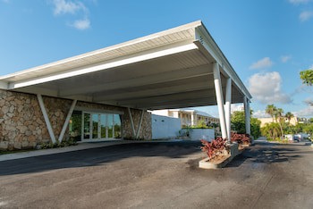 Abaco Beach Resort And Boat Harbour Marina
