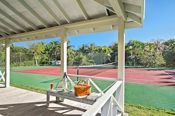 Pink Sands Resort