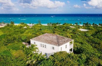 Pink Sands Resort