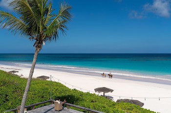 Pink Sands Resort