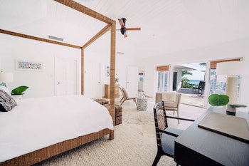 Pink Sands Resort