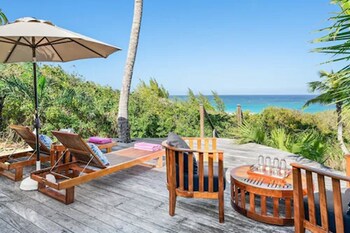 Pink Sands Resort
