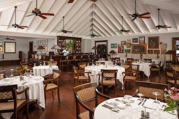 Pink Sands Resort