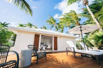 Pink Sands Resort