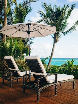 Pink Sands Resort