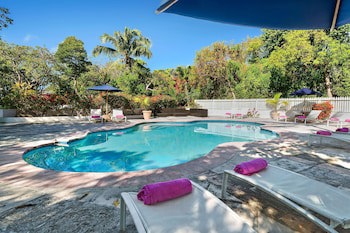 Pink Sands Resort