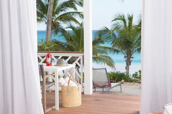 Coral Sands Inn & Cottages