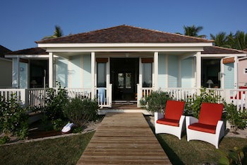 Coral Sands Inn & Cottages