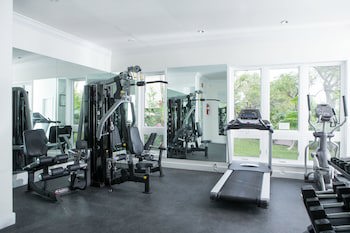 Coral Sands Inn & Cottages