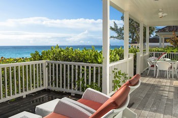 Coral Sands Inn & Cottages